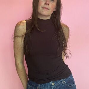 STEVE MADDEN MOCKNECK TOP